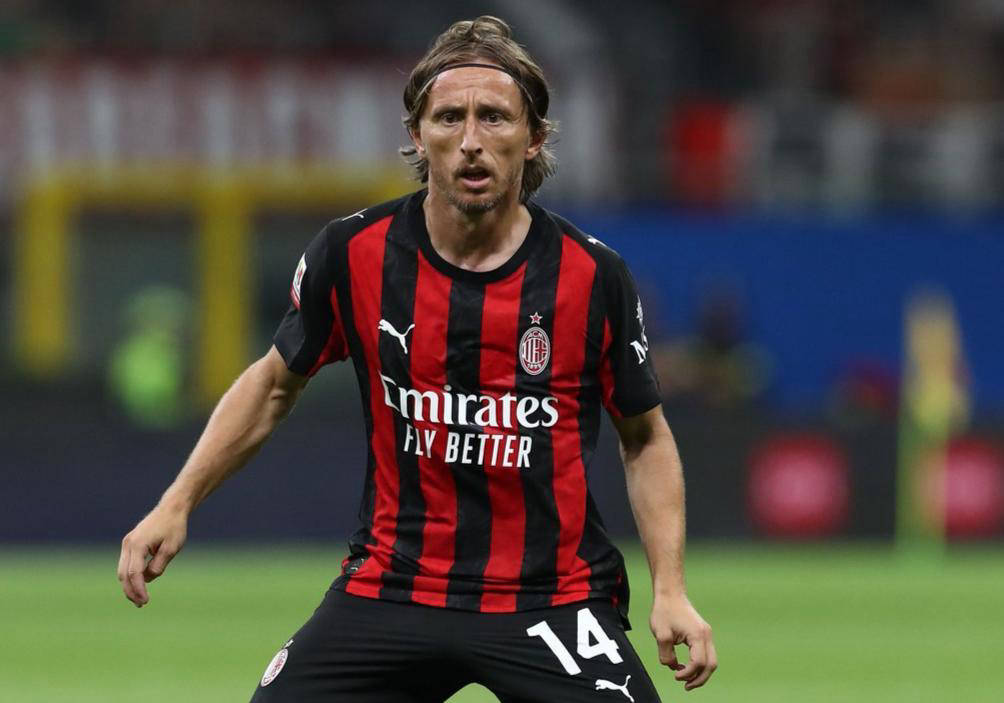 官方：巴西国家队补招诺丁汉森林门将约翰-维克托